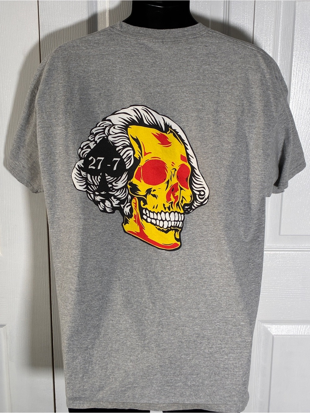 27-7 Skull Tattoo Flash Graphic Tee Heather Gray XL